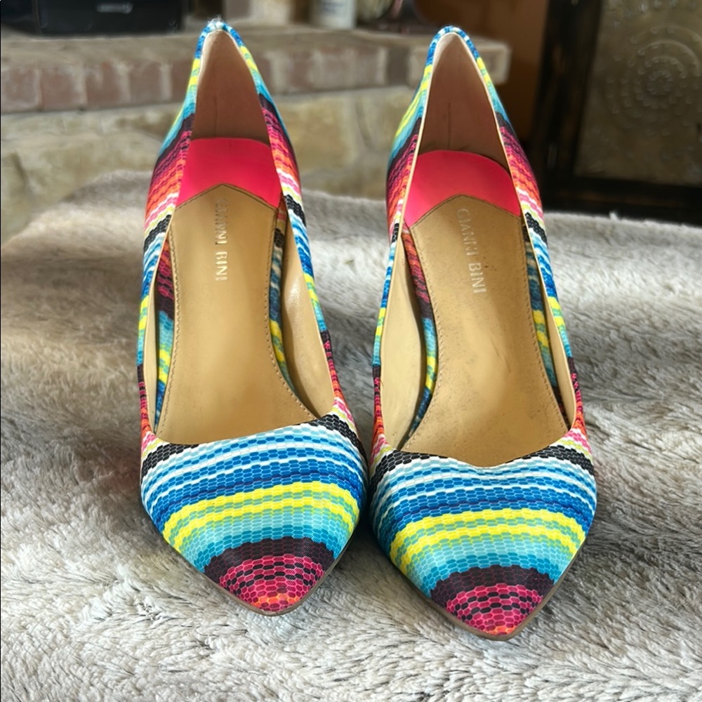Gianni Bini Red and Pink Heels Vibrant Design